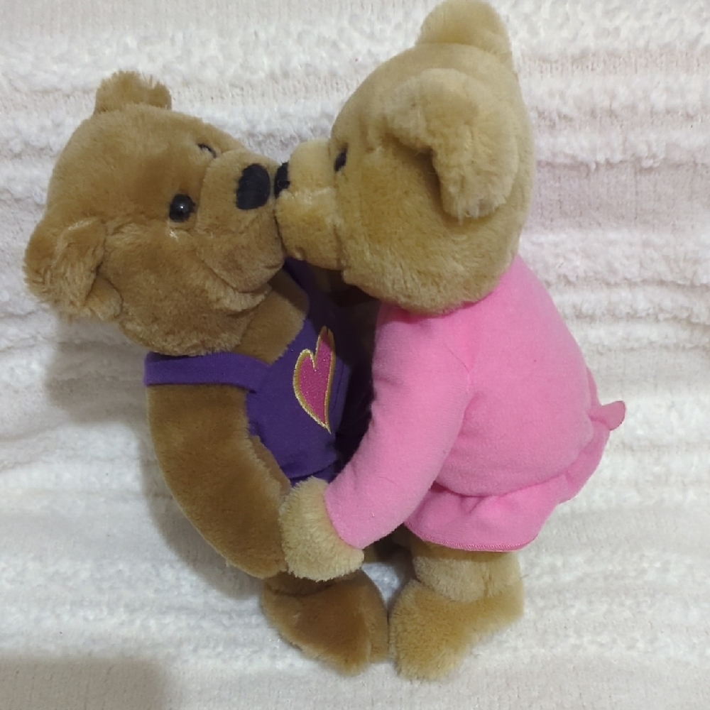 Hallmark Valentine Vintage Kiss Kiss Bears, Magnetic Noses-Pink and Brown